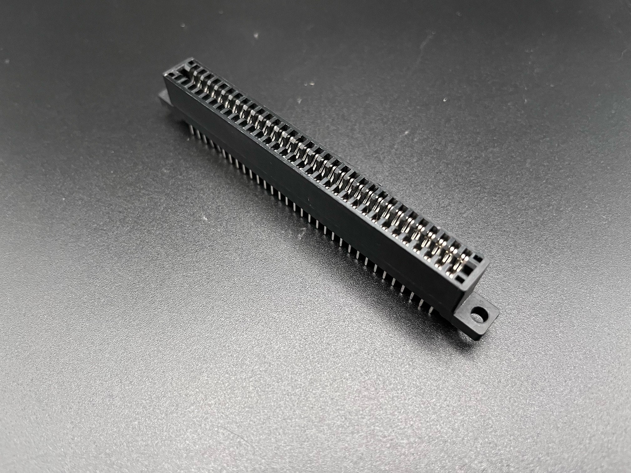Sega Genesis / Mega Drive Replacement Cart Slot
