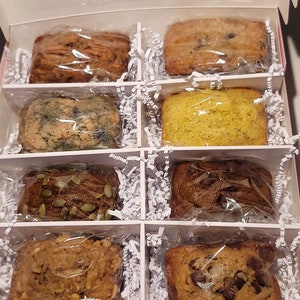 8 Assorted Mini Loaves