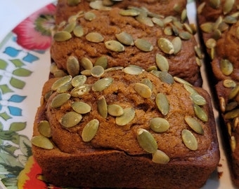 8 Mini Pumpkin Loaves