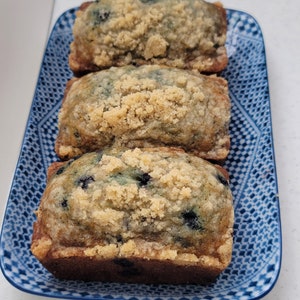 8 Mini Blueberry Loaves