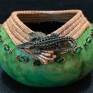 Gourd #183 ~ Lg Green Gourd Bowl w/Alligator ~ Gourd Art