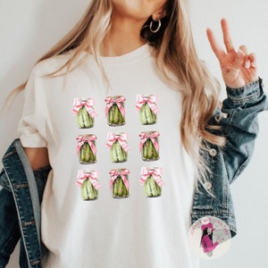 Gurkenglas T-Shirt, Pickle Kokette Lustige Gurken Geschenke, Food Lover Shirt Schrulliges T-Shirt Pickle Grafik T-Shirt, Pickle Liebhaber Geschenk Komfort Farben