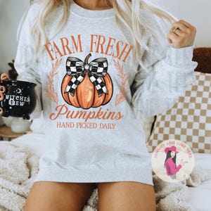 Farm Fresh Pumpkins T-Shirt, Fall Pumpkin Graphic Tee, Autumn Harvest Shirt, Thanksgiving Pumpkin Shirt, Halloween Pumpkin Top