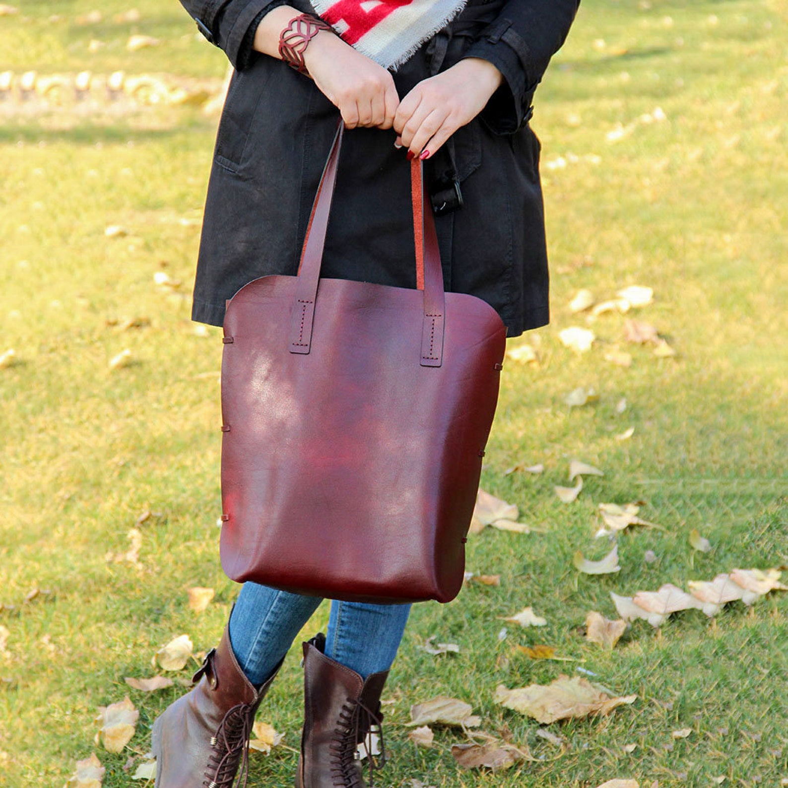 Canada Print Pattern Leather Tote Bag