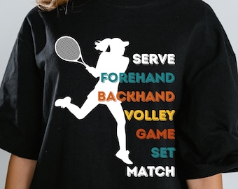 Camiseta de tenis vintage: saque, golpe de derecha, revés, volea, juego, set, partido (silueta de tenista)