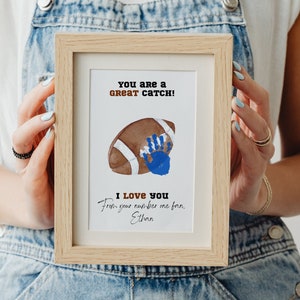 Cartão de arte de impressão de mão para o dia dos pais, artesanato de impressão de mão para o dia dos pais, arte de impressão de mão de aniversário, atividade de impressão de mão de futebol, presente personalizado para o pai