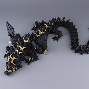 Two-Color Winged Lunar Dragon Fidget Toy, Articulated 3D Printed Dragon, Flexible Fantasy Figure