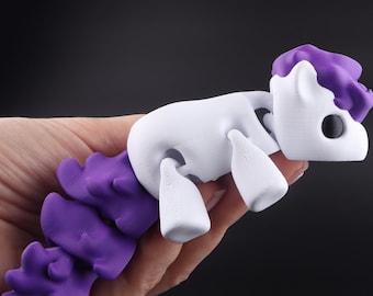3D Printed Articulated Pony – Whimsical Fidget Figurine, Desk Companion