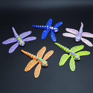 3D Printed Dragonfly Toy | Customizable  Insect Toy | Unique Gift for Kids, Kids Toys, Office Decor, Bookshelf Decor, Kids Gift Office Decor