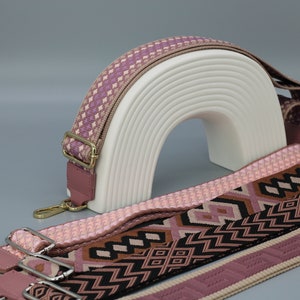 Bandoulière en cuir rose foncé pour femme, Bandoulière pour sac avec finitions argentées et dorées, Bandoulière large, bandoulières pour appareil photo