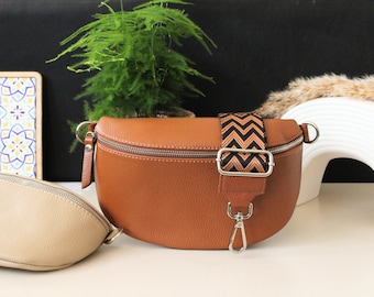 Bolsa de couro com alça estampada: bolsa de ombro transversal conversível