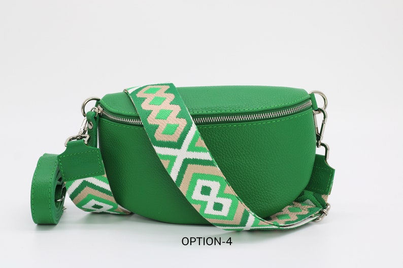 Grüne Leder Bauchtasche für Frauen mit extra gemusterten Trägern, Leder Schultertasche, Crossbody Tasche mit verschiedenen Größen Bild 5