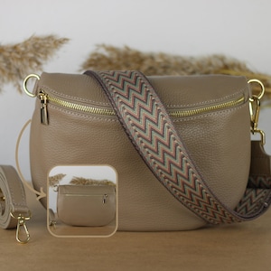 Mittelgroße Taupe Gold Leder Bauchtasche mit Reißverschlusstaschen, extra gemusterte Riemen, Leder Schultertasche, Crossbody Bag mit verschiedenen Größen