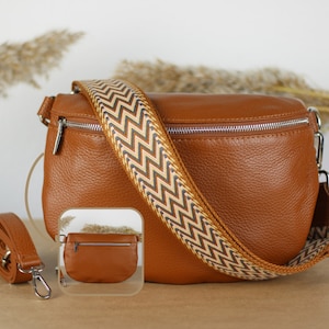Cognac Braune Leder Bauchtasche mit Silber Reißverschlusstaschen, extra gemusterte Riemen, Leder Umhängetasche, Crossbody Bag, Geschenk für Sie