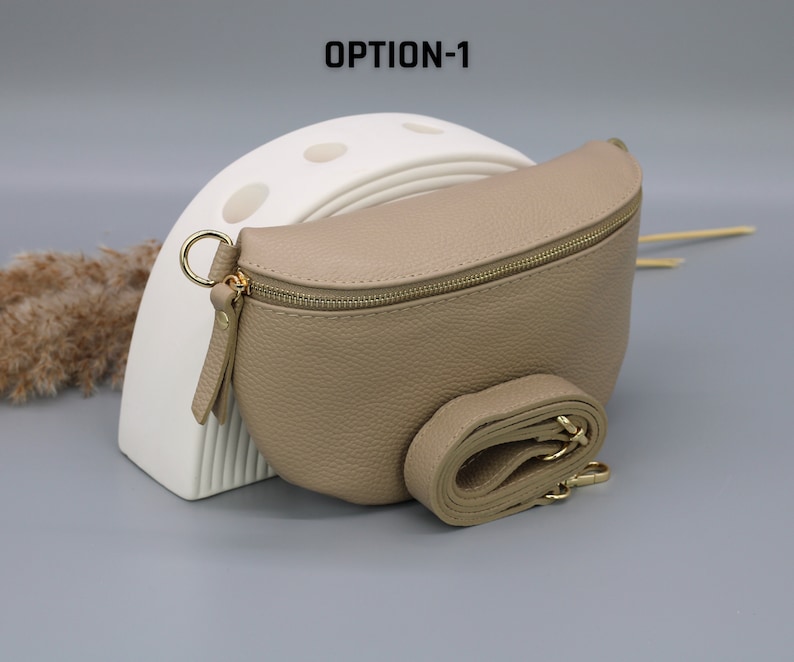 Taupe gouden leren buiktas voor dames met extra patroonriemen, leren schoudertas, crossbodytas met verschillende maten Option-1