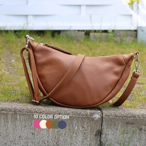 Leder Schulter Bananentasche für Frauen mit extra gemusterten Riemen, Leder Schultertasche, Crossbody Tasche mit verschiedenen Farben,DIANA