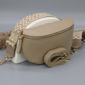 Taupe gouden leren buiktas voor dames met extra patroonriemen, leren schoudertas, crossbodytas met verschillende maten afbeelding 1