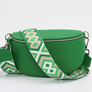 Grüne Leder Bauchtasche für Frauen mit extra gemusterten Riemen, Leder Schultertasche, Crossbody Bag mit verschiedenen Größen