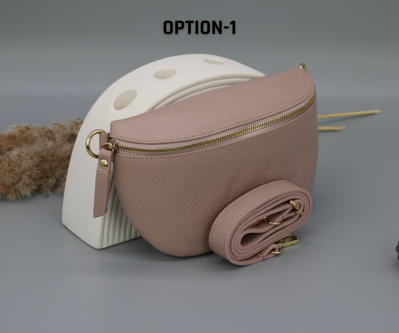 Rose Leder Bauchtasche für Frauen mit goldenem Reißverschluss, extra gemusterte Träger, Leder Schultertasche, Crossbody Tasche mit verschiedenen Größen Bild 2