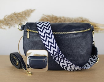 Mittelgroße Marineblaue Gold Leder Bauchtasche mit Reißverschlusstaschen, extra gemusterte Träger, Leder Schultertasche, Crossbody Bag