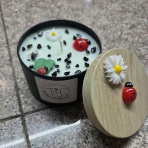 Scented Happiness & Healing Candle with  pendant (see description for more details)