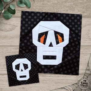 Skeleton Skull in 4 sizes, 5" 6" 8" 10", plus flipped Versions. Easy scrappy Halloween FPP foundation paper piecing patterns. PDF download.