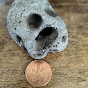 Hag Stone, Chicken God Stone, Odin&#39;s Stone, witchcraft and wicca