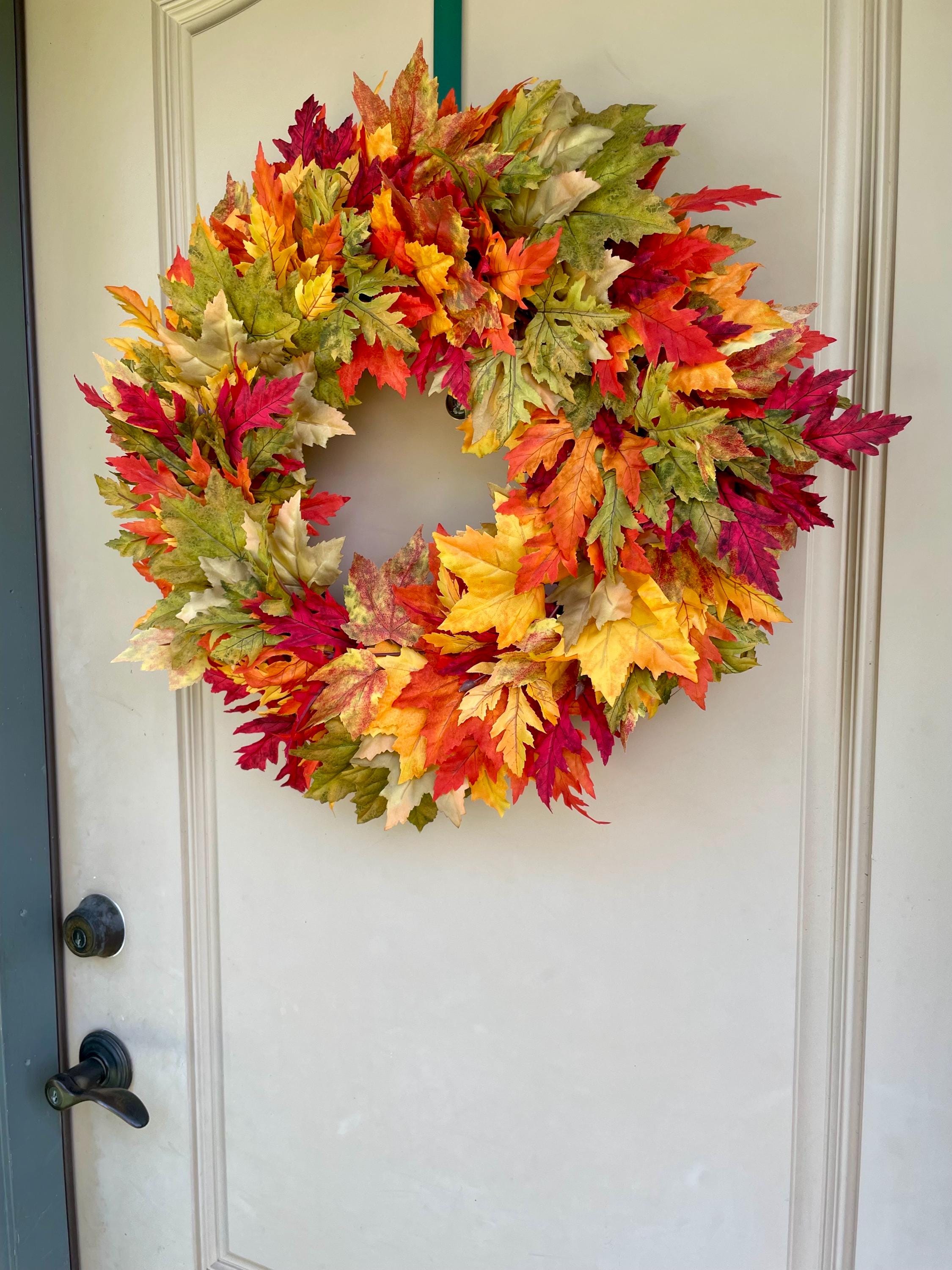 Fall Maple Leaf Wreath for Front Door, Vibrant Maple Fall Foliage ...