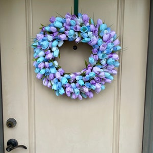 Spring Tulip Wreath For Front Door, Yellow Orange Tulip Wreath, Pastel Easter Wreath, Mother’s Day Wreath Gift, Spring Housewarming Gift Blue/Lavender