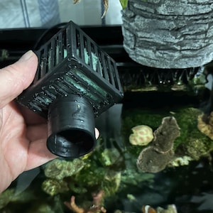 Prefilter Aquarium Drain Pipe Filter Aqua Connect Drain Cube with Lid for PVC Pipes - Clean Water Cotton Fibalon - No Snails