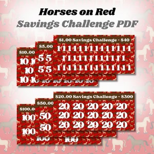 Könnte beinhalten: Ein digitales PDF mit dem Titel "Horses on Red Savings Challenge". Das Design zeigt mehrere Karten mit Spar-Challenges, darunter Beträge von 1,00 €, 5,00 €, 10,00 €, 20,00 €, 50,00 € und 100,00 €. Jede Karte hat einen roten Hintergrund mit Pferdeillustrationen.
