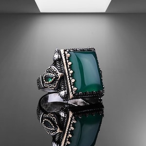 Green Aqeeq Men Ring, Silver Handmade Jewelry, 925 Sterling Silver, For Men, Green Aqeeq - Agate