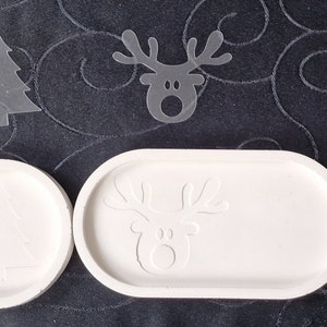 "X-mas" stencils for silicone mold