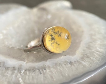 Pyrolusit in Quarz Silber verstellbarer Ring, Kugelform Sterlingsilberring mit Einschluss von Quarzkristallsteinen, Steinring, Edelsteinring
