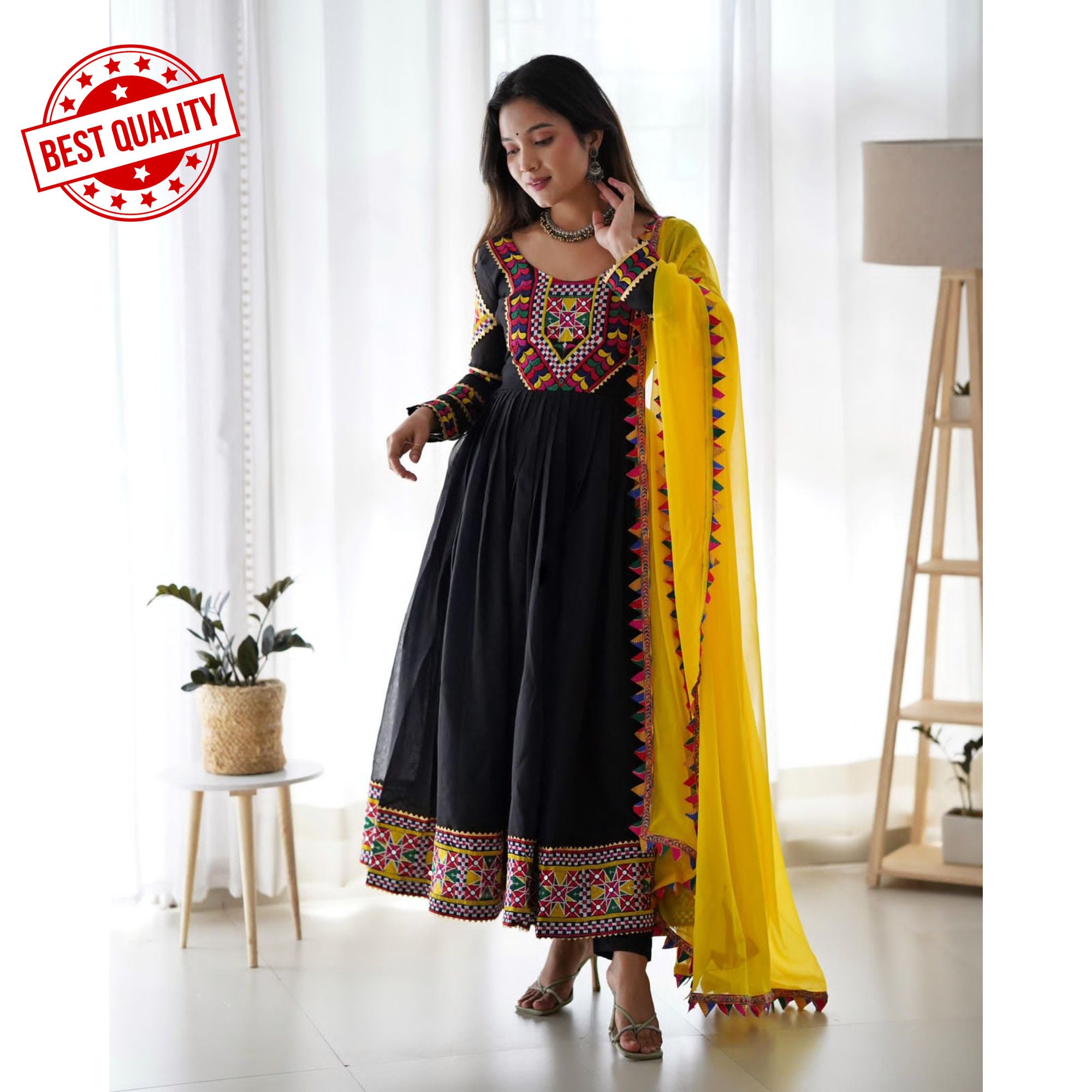 How to style a black kurti - Quora
