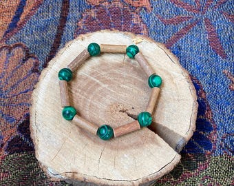 Hazel and Malachite Bracelet – Transformation & Protection