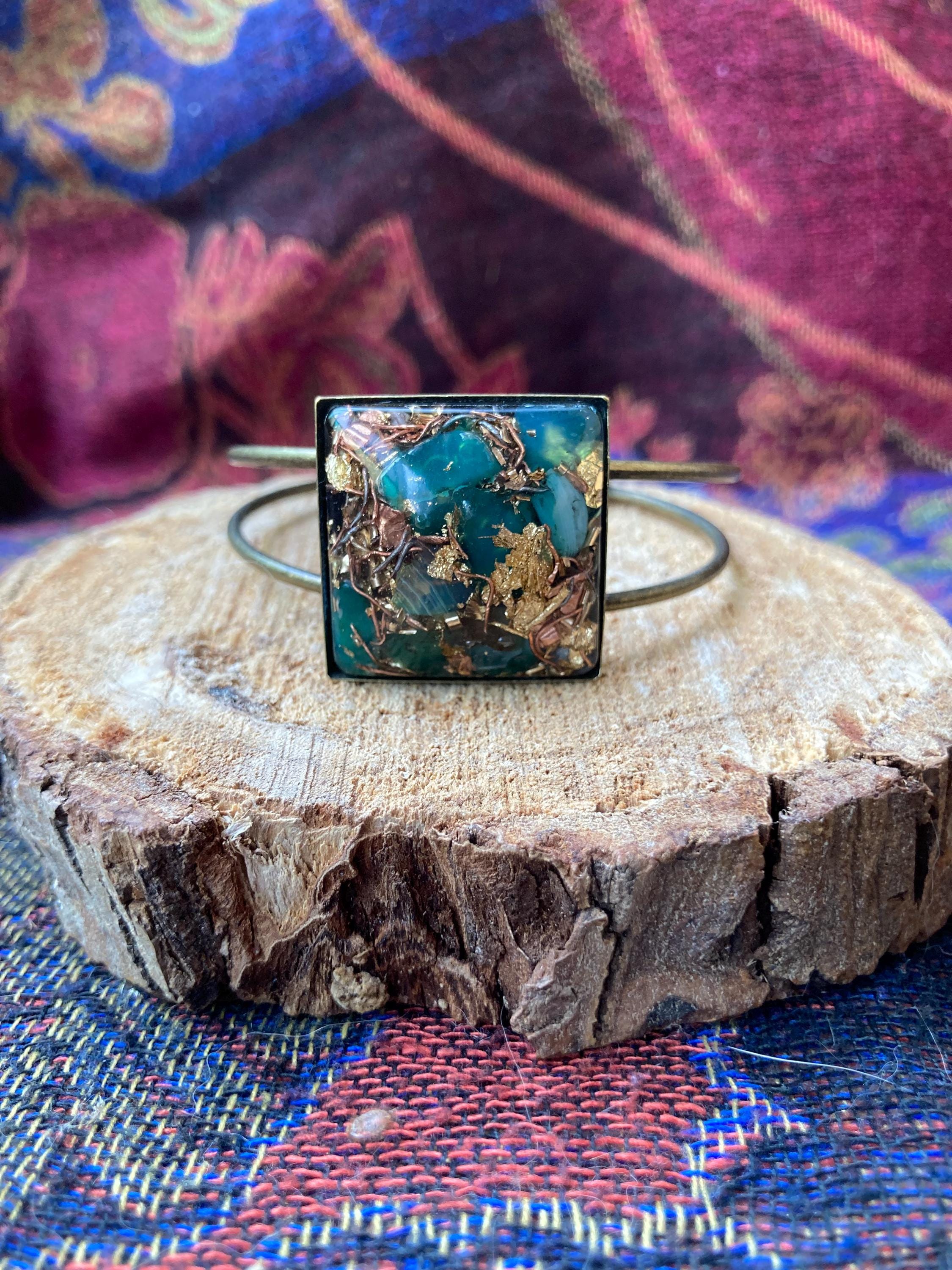 Pendentif Ancien En Cœur De Jaspe Vert – Vintage, Ancien Stock, Origine France