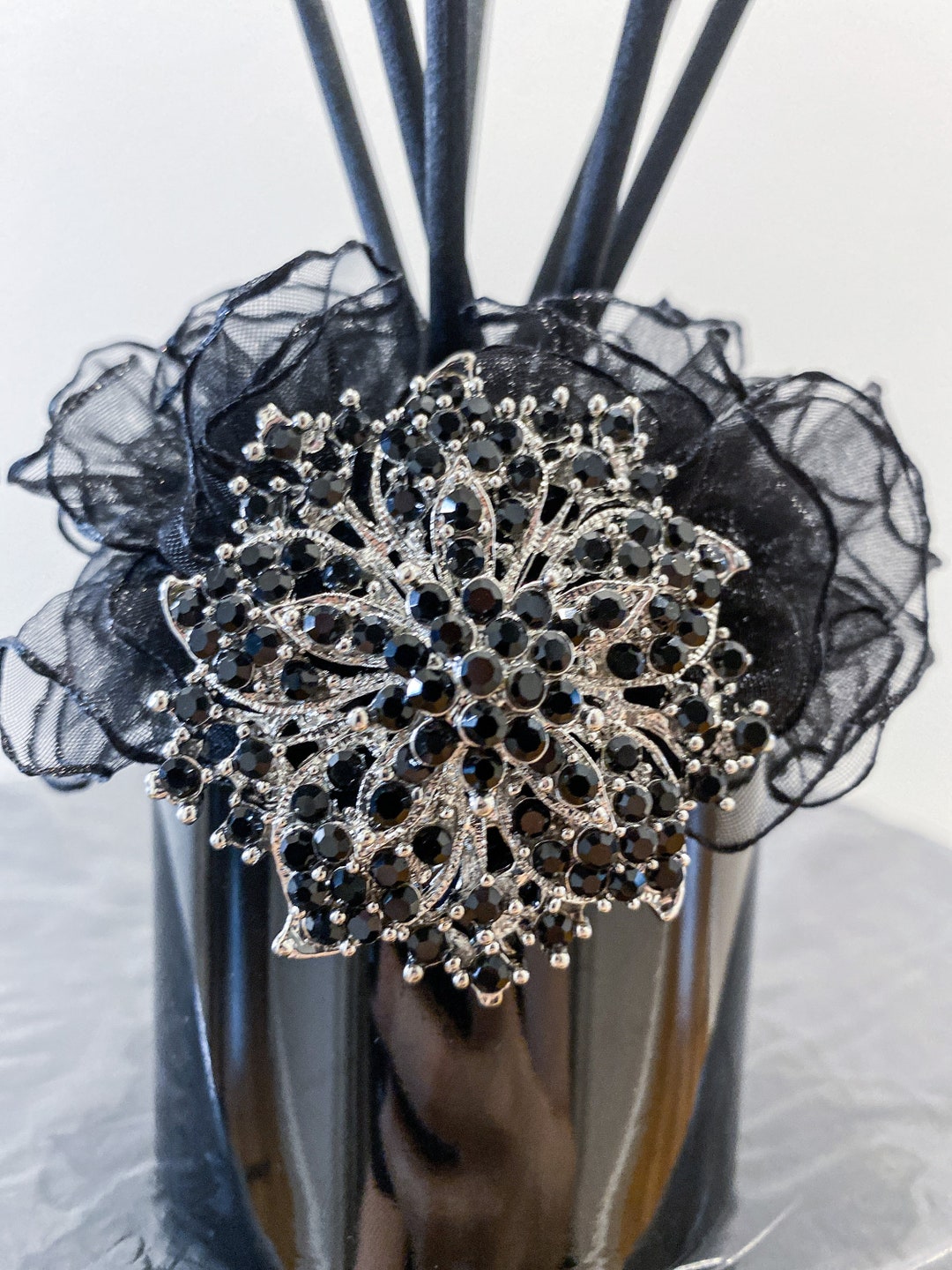 Luxurious Handmade Glass Reed Diffuser Bottle With a Black Flower ...