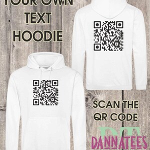 Individuell gedrucktes QR-Code Hoodie: Dein Text, Deine Website