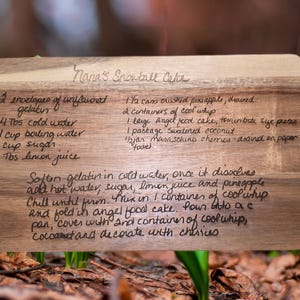 Family Recipes Engraved on Bamboo or Acacia Cutting Boards