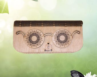 Estuche de madera para gafas con diseño de mandala
