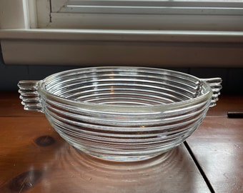 Vintage Anchor Hocking Manhattan Horizontal Ribbed Serving Bowl 9"