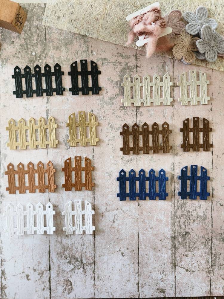 Mini fence die cut.