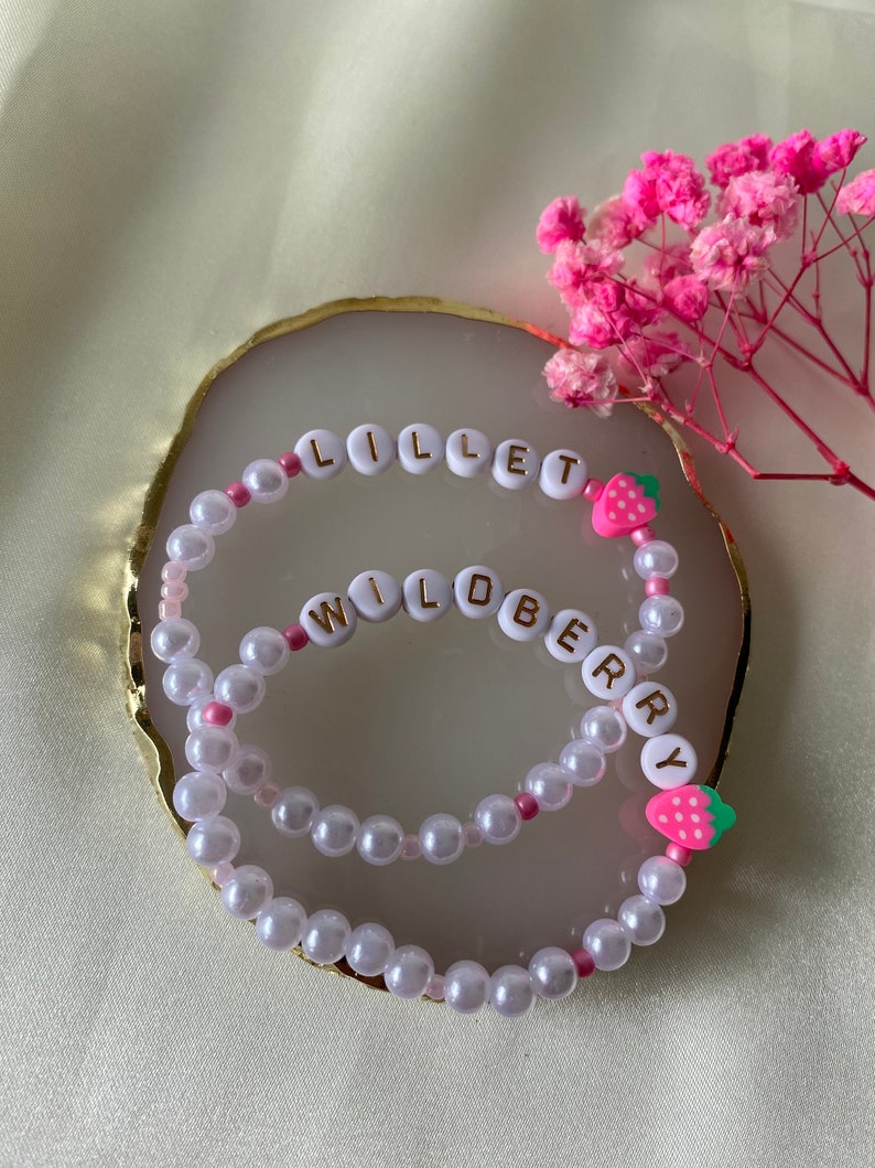 Freundschaftsbänder Lillet und Wildberry Perlenarmband / selbstgemachter Schmuck / Geschenkidee Freundin Bild 1