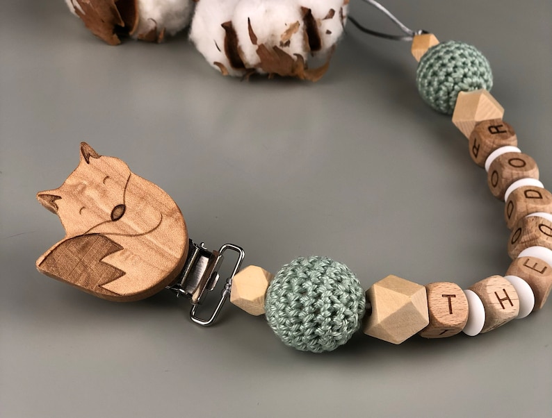 Schnullerkette mit Namen Schnullerkette Fuchs  Name Bild 1