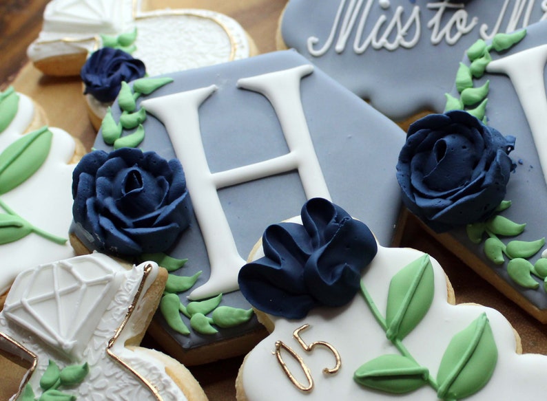 Bridal Shower and Wedding Cookies image 8