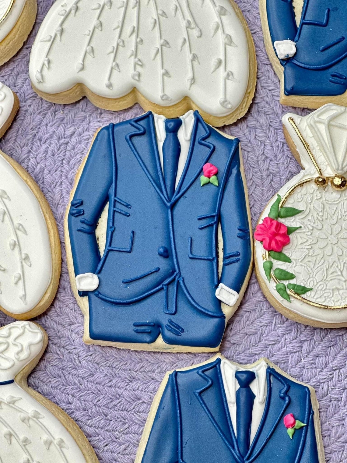 Bridal Shower and Wedding Cookies, Wedding Favors, Engagement Cookies
