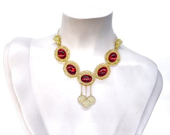 Queen Rhaenyra Targaryen cosplay necklace, costume jewelry, House of the Dragon, dragon necklace, coin necklace, red & gold