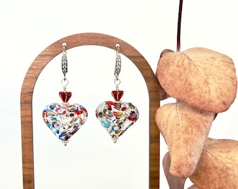 Pendientes de corazón de cristal de Murano con confeti, Murano, pendientes de corazón, pendientes de fantasía, pendientes de boda, pendientes elegantes, pendientes para el día de San Valentín