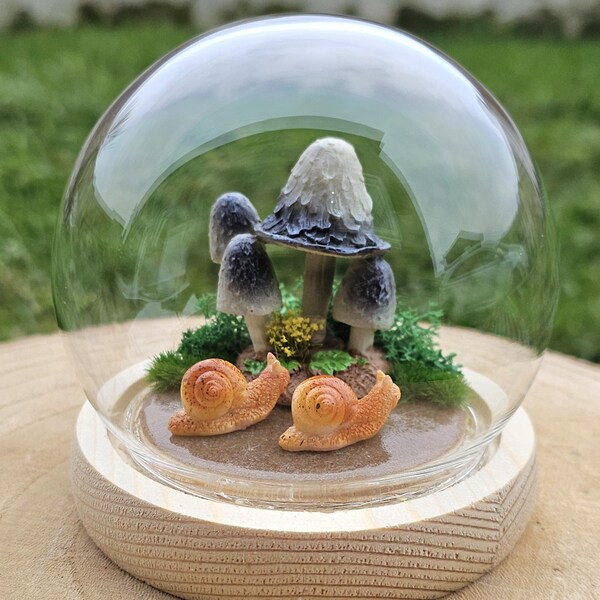 Handmade Diorama, Enchanted Fairy Garden, Cottage core Diorama, Glass Globe on Wooden Base, Cute Snail Miniature, Dollhouse Décor